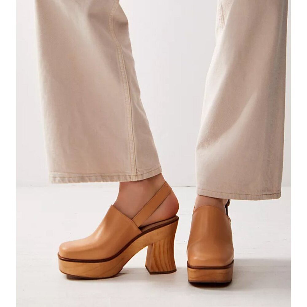FREE PEOPLE Mallory Mule Clogs / Vachetta - Picture 2 of 10